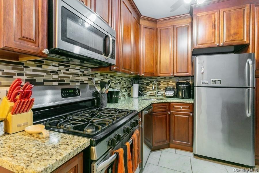 48 Parkway Road Property Photo 5