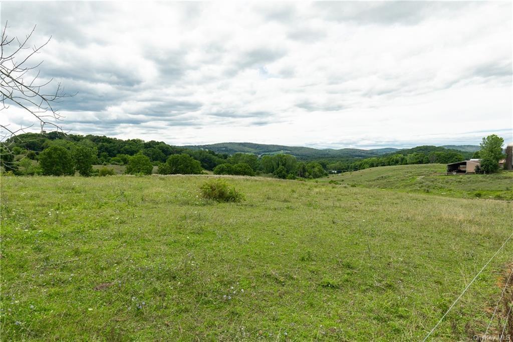 Yonderview Road Property Photo 8