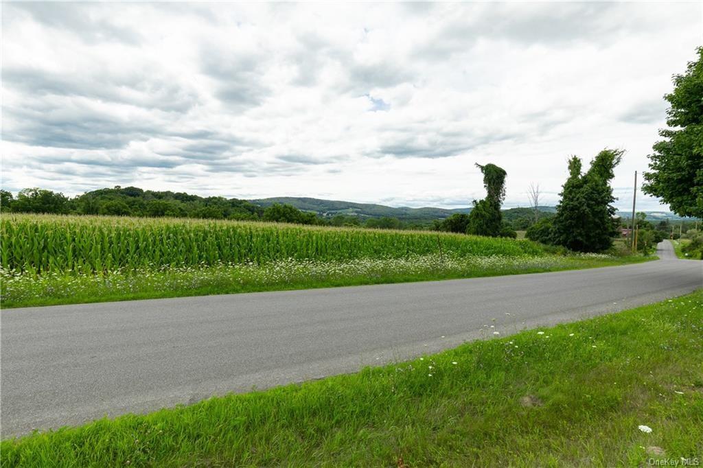 Yonderview Road Property Photo 13