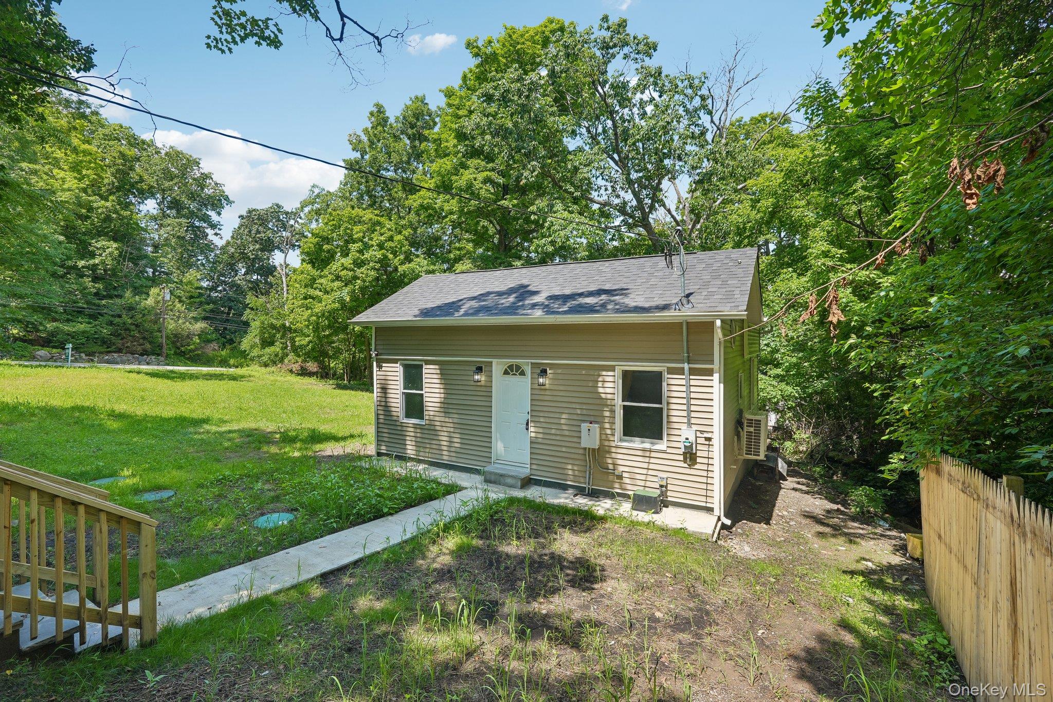 381 Mountain Lodge Road Property Photo 4