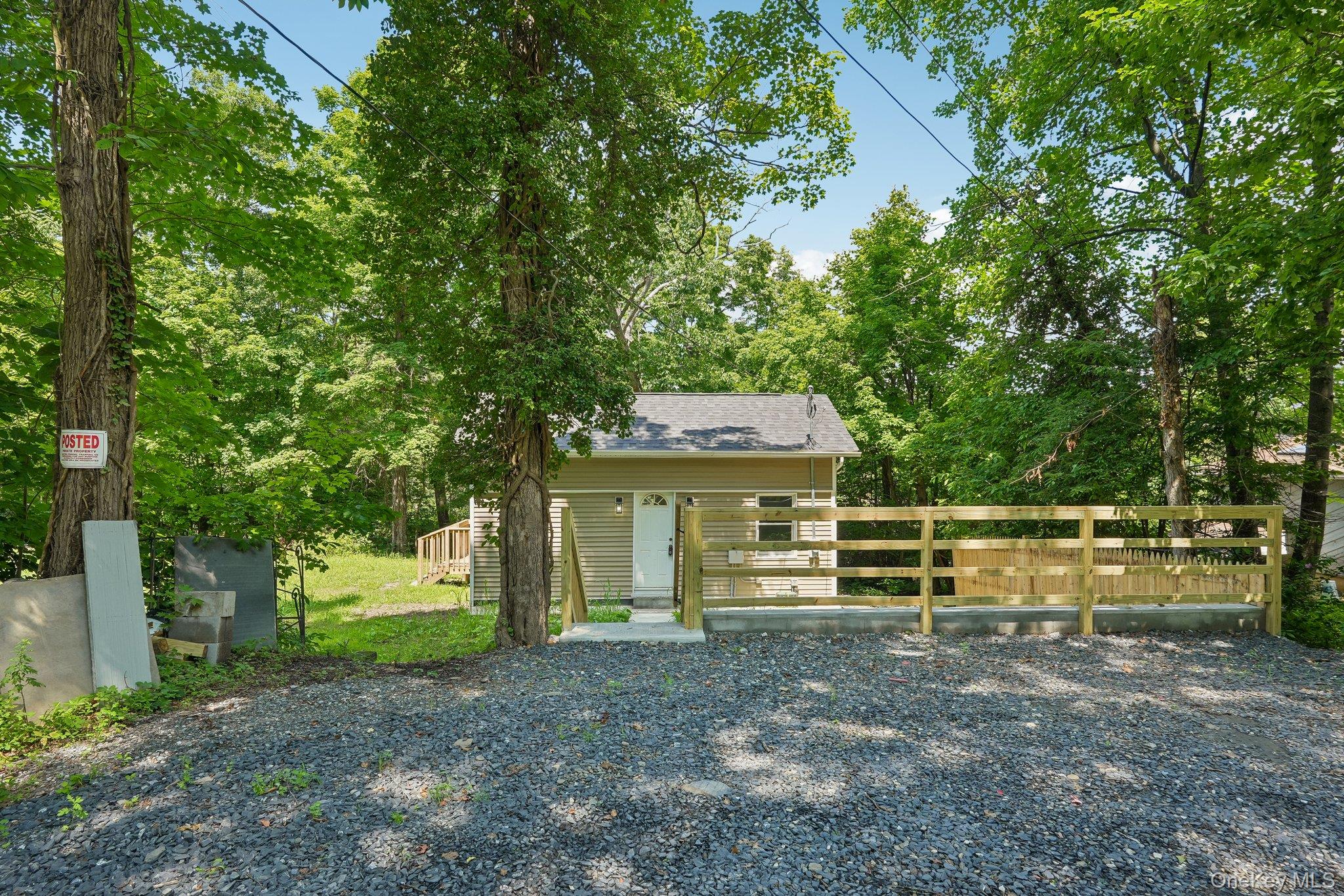 381 Mountain Lodge Road Property Photo 5
