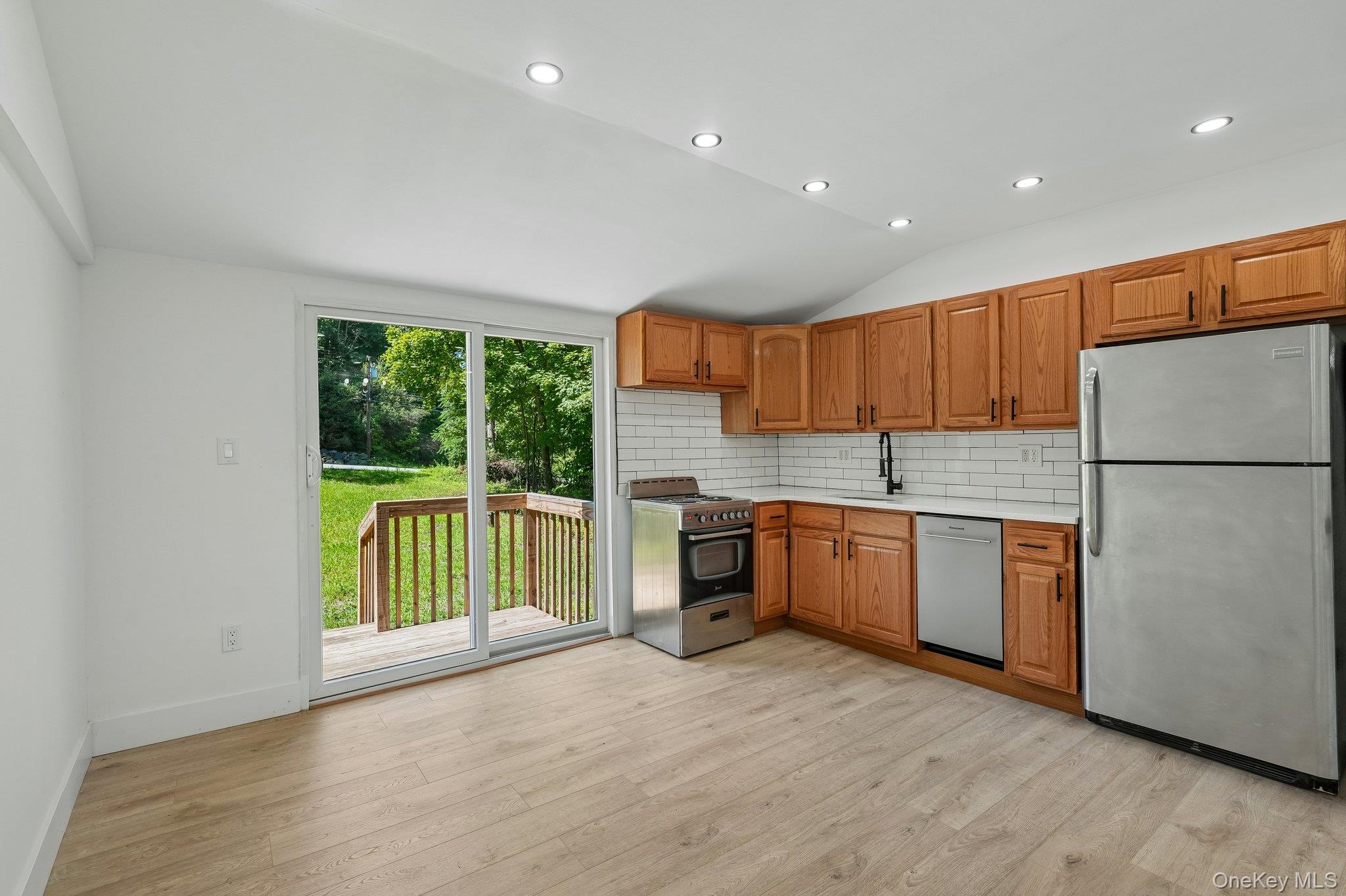 381 Mountain Lodge Road Property Photo 20