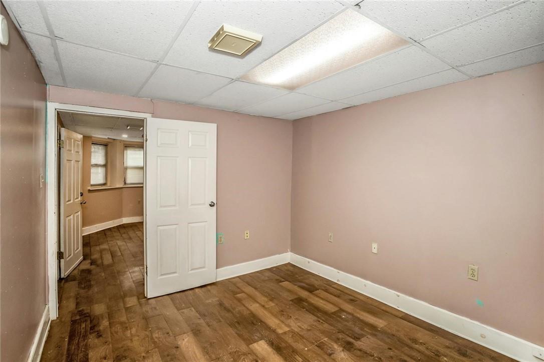 1493 Putnam Avenue Property Photo 11