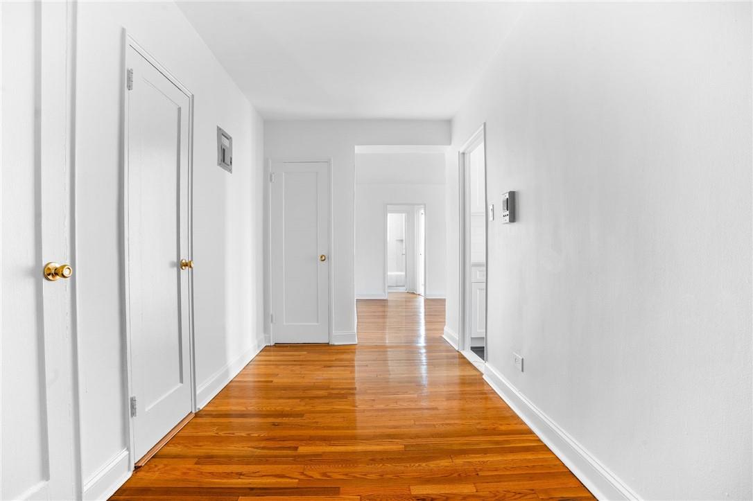 5640 Netherland Avenue 5d Property Photo 4