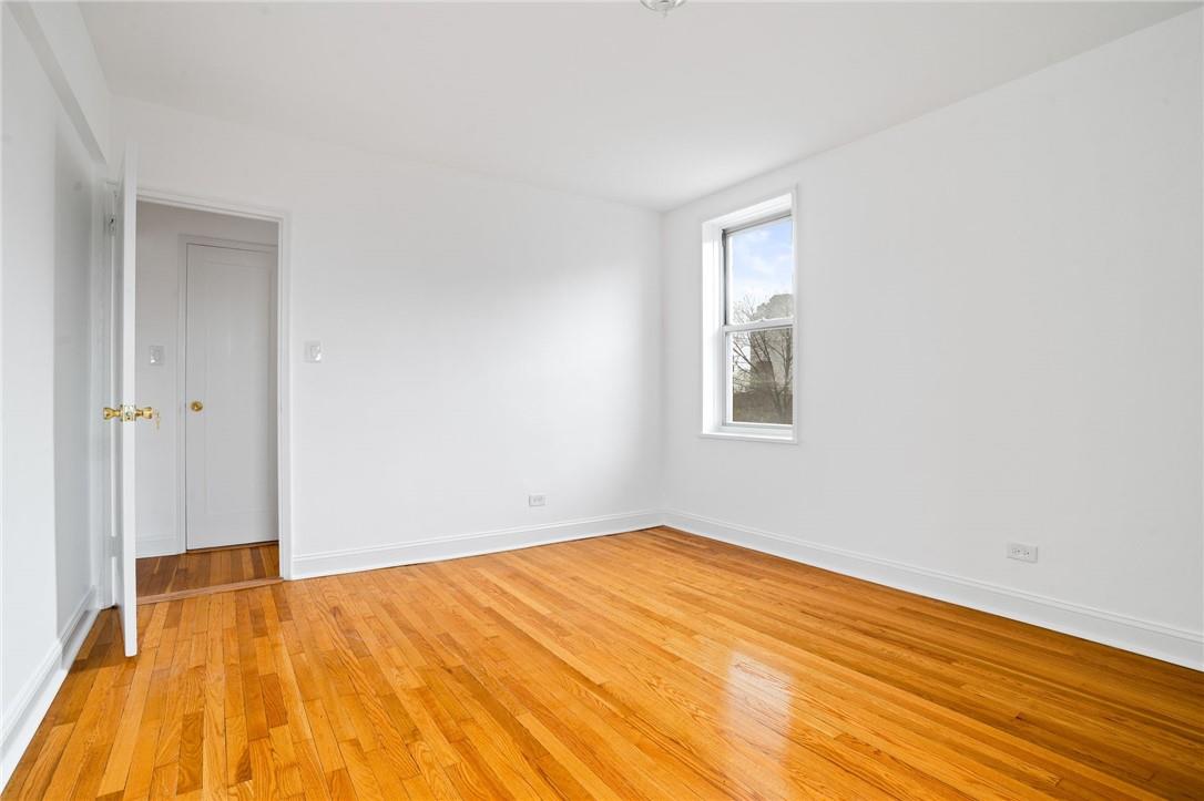 5640 Netherland Avenue 5d Property Photo 10