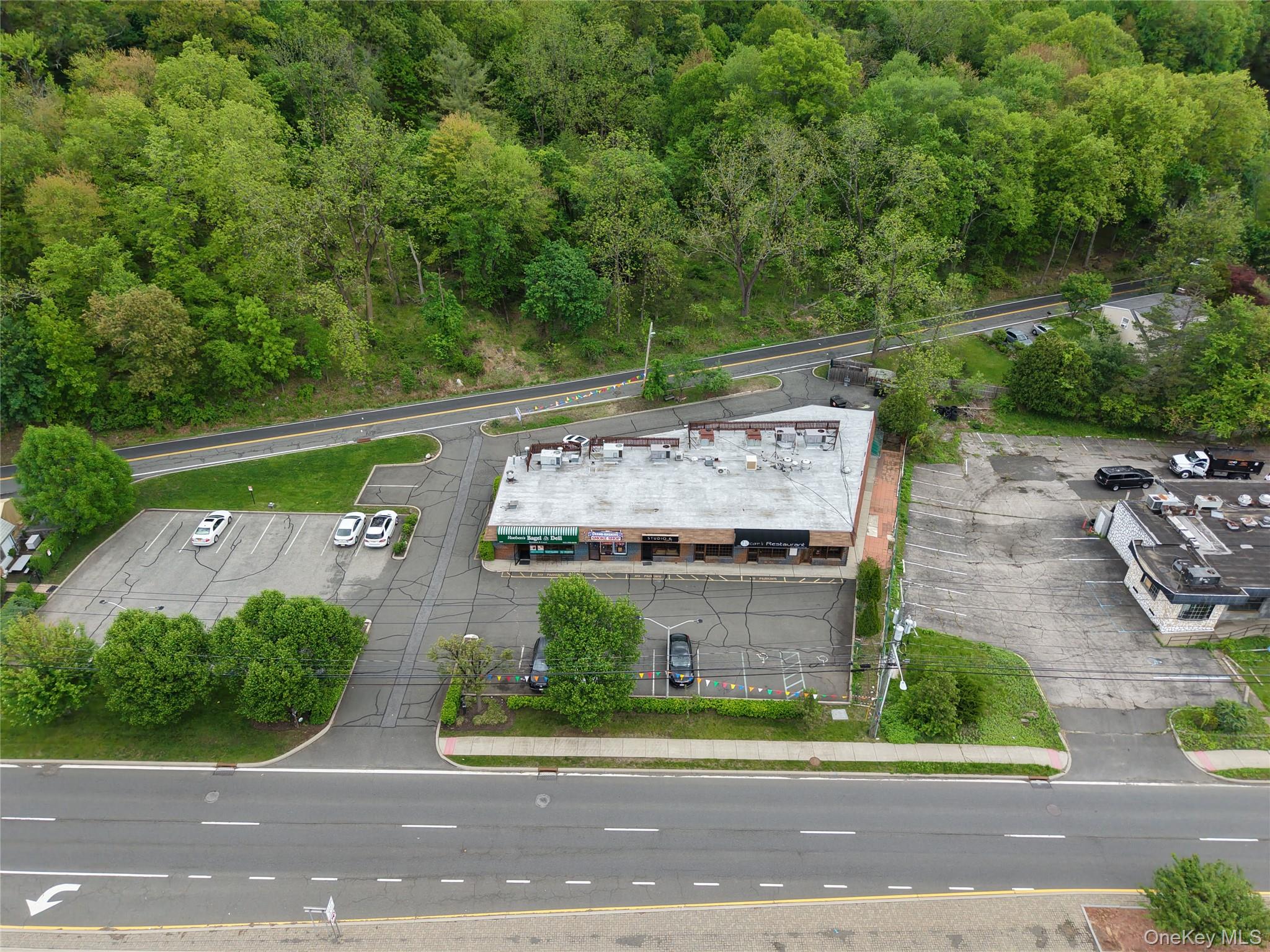 589 Route 303 5,6,7 Property Photo 1