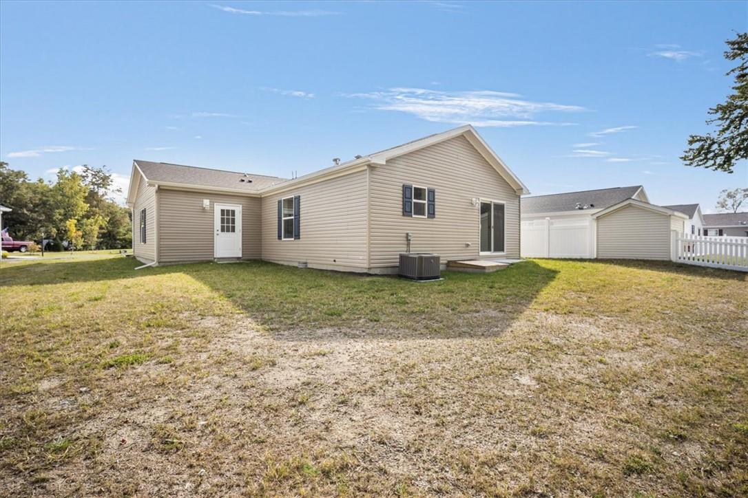27 Orlando Drive Property Photo 15