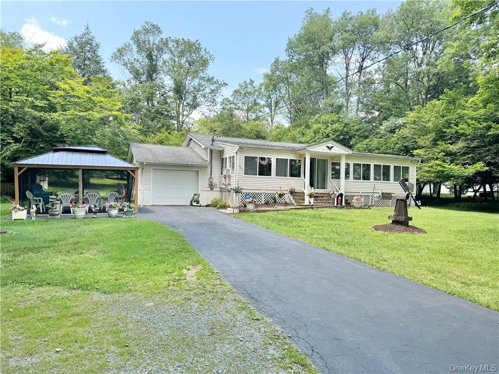 307 Beaver Lake Road Property Photo 1