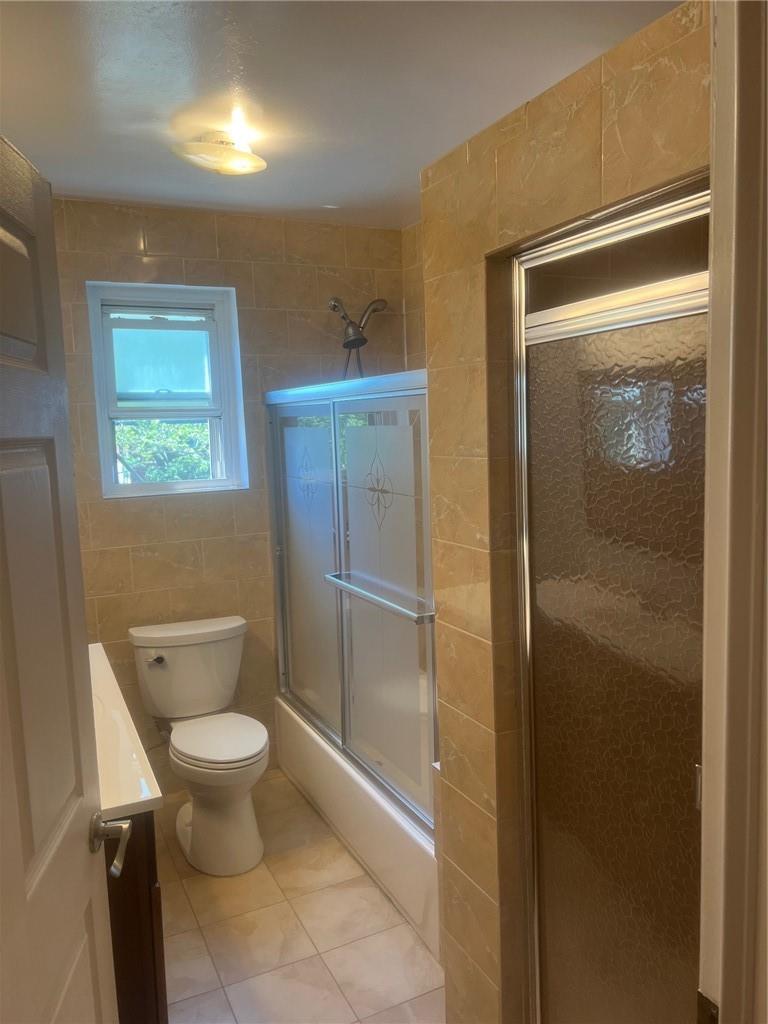 1357 Waring Avenue Property Photo 21