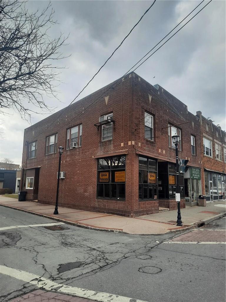1 Market Street Property Photo