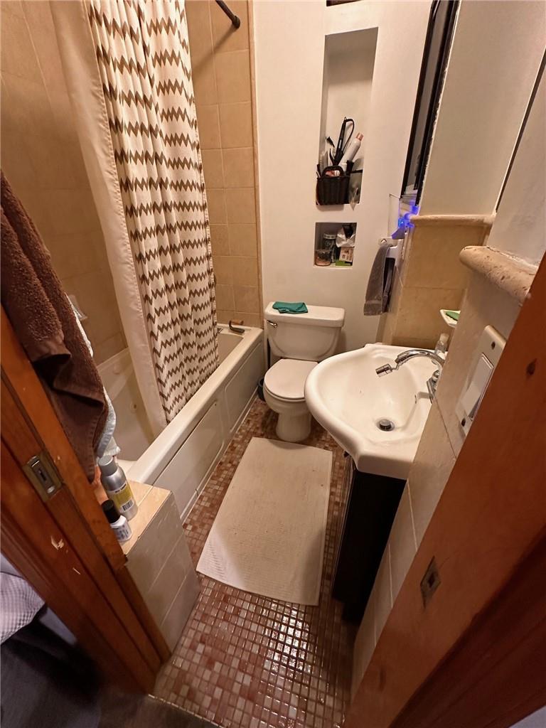 429 E 118th Street Property Photo 7