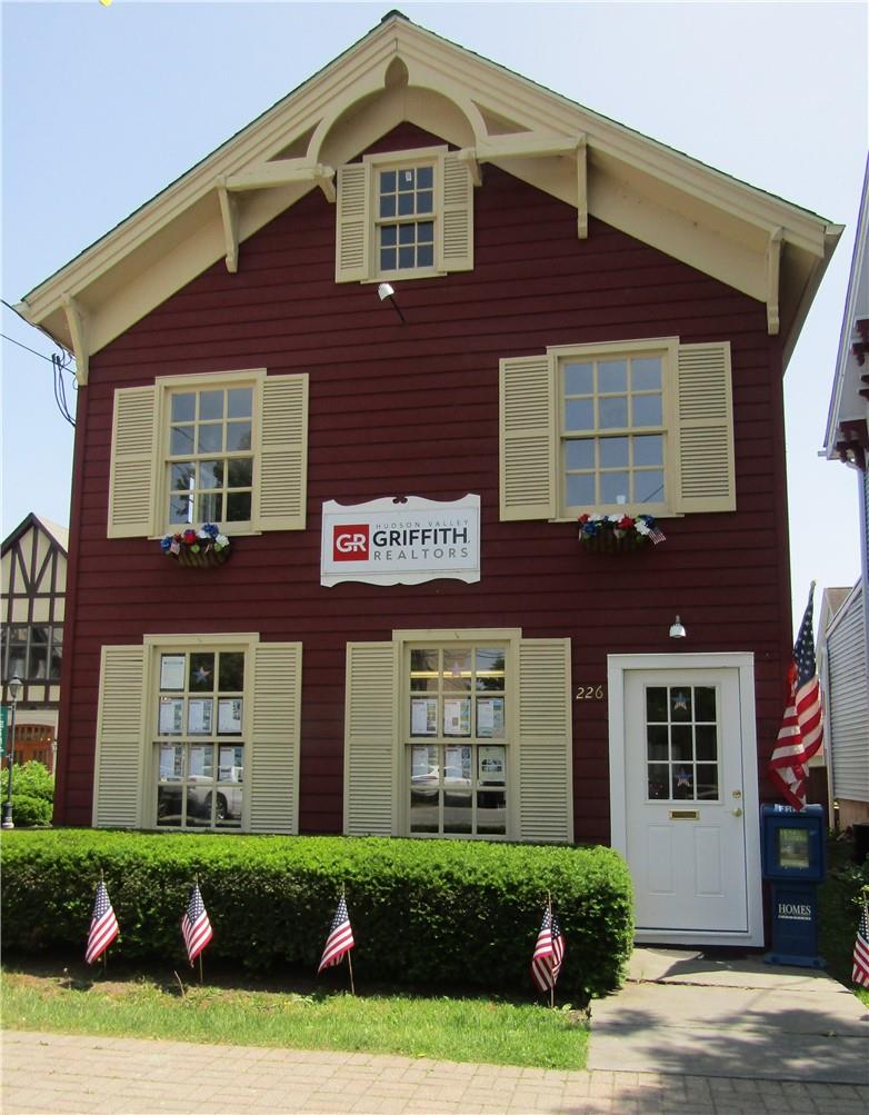 226 Main Street 2 Property Photo