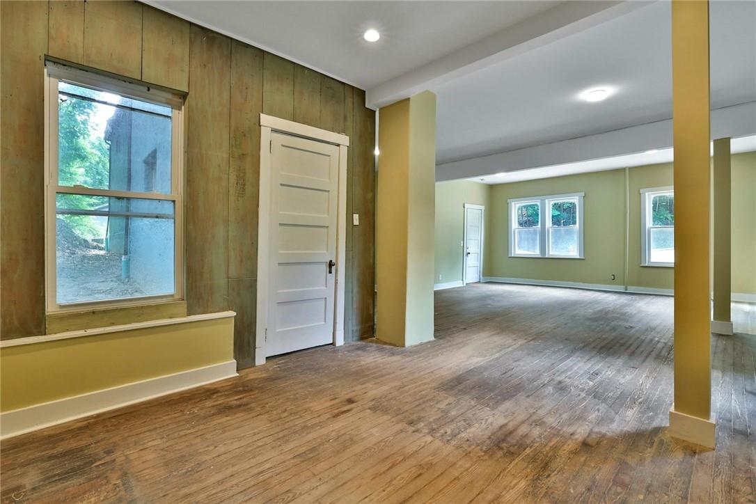 68 Brook Street Property Photo 12
