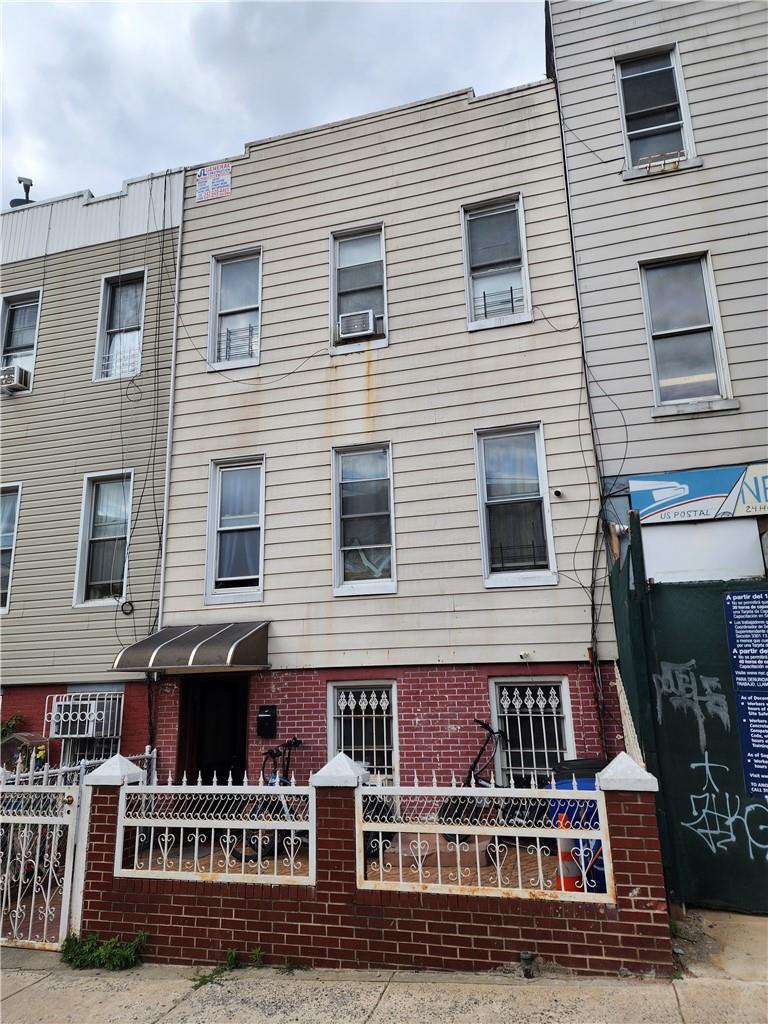 76 Beaver Street Property Photo