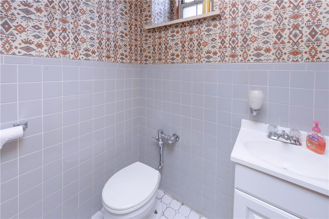 253 Garth Road 1p Property Photo 15