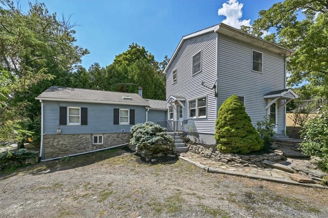 181 Montgomery Street Property Photo 3