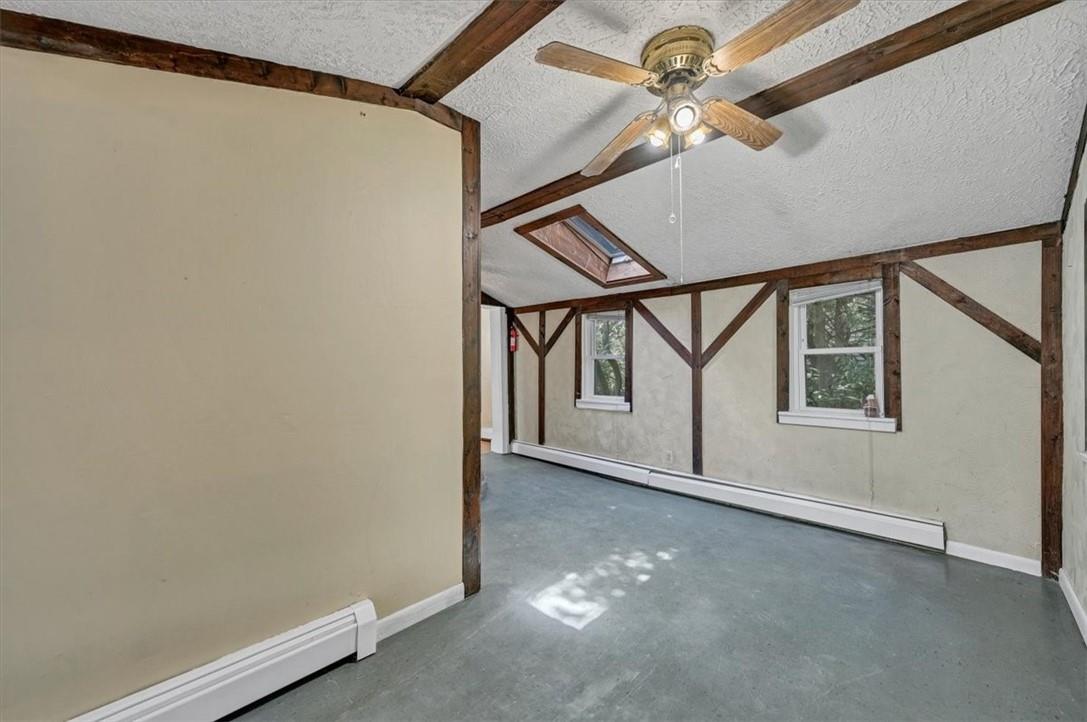 181 Montgomery Street Property Photo 9