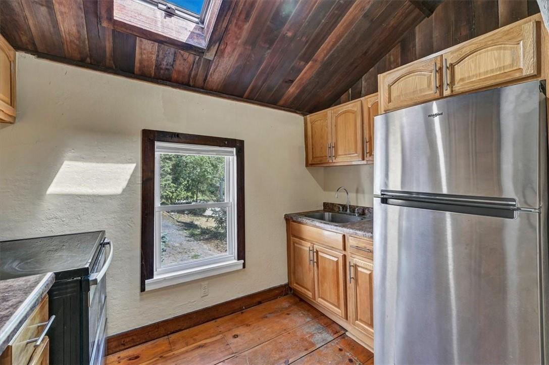 181 Montgomery Street Property Photo 14