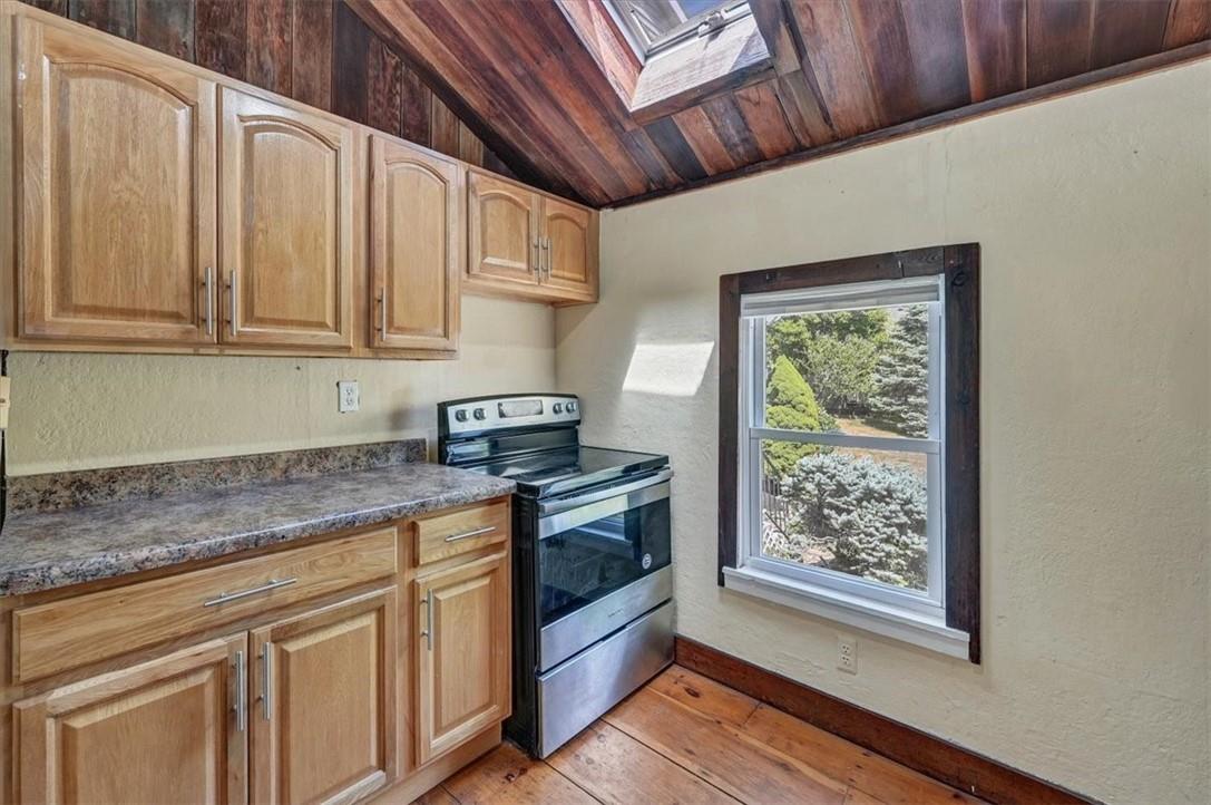 181 Montgomery Street Property Photo 15