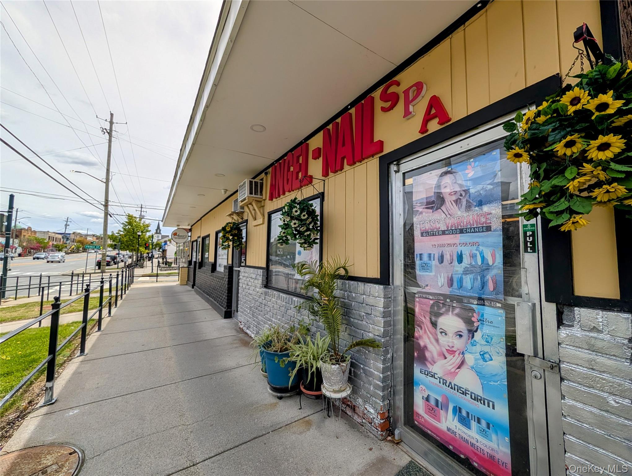 485 Broadway Property Photo 4