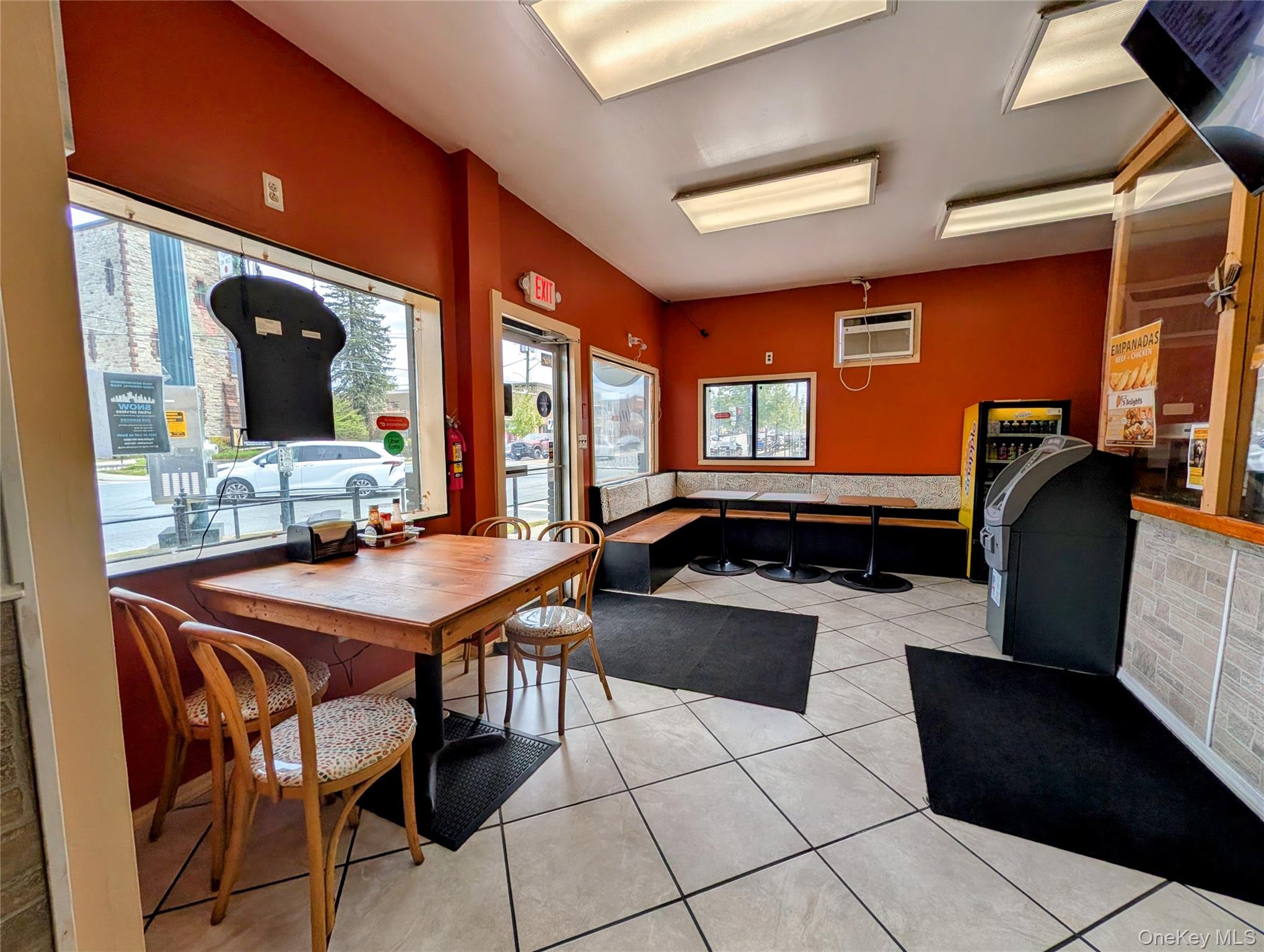 485 Broadway Property Photo 7