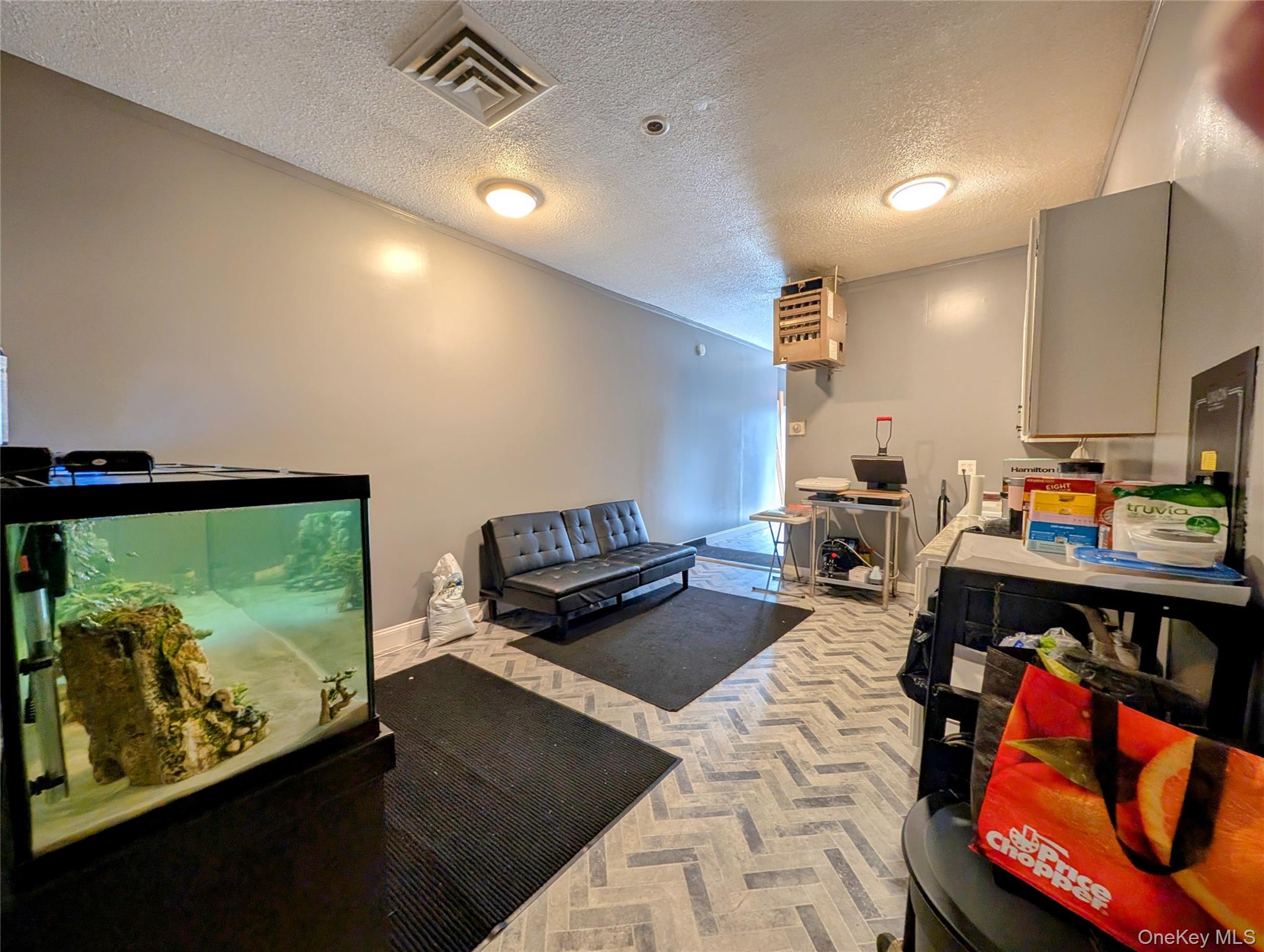 485 Broadway Property Photo 25