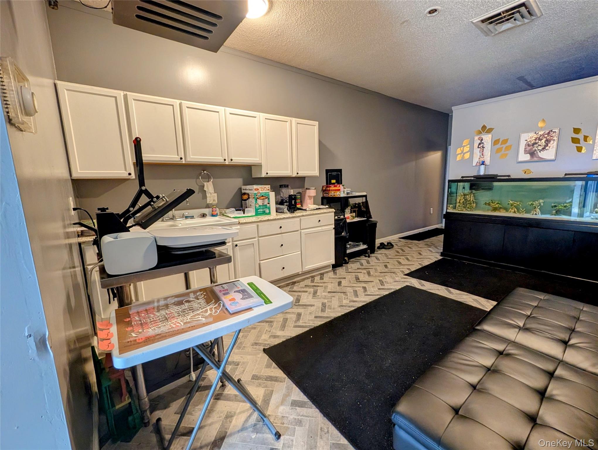 485 Broadway Property Photo 26