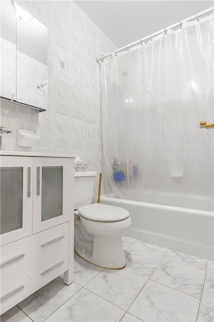 764 Kent Avenue 2 Property Photo 16