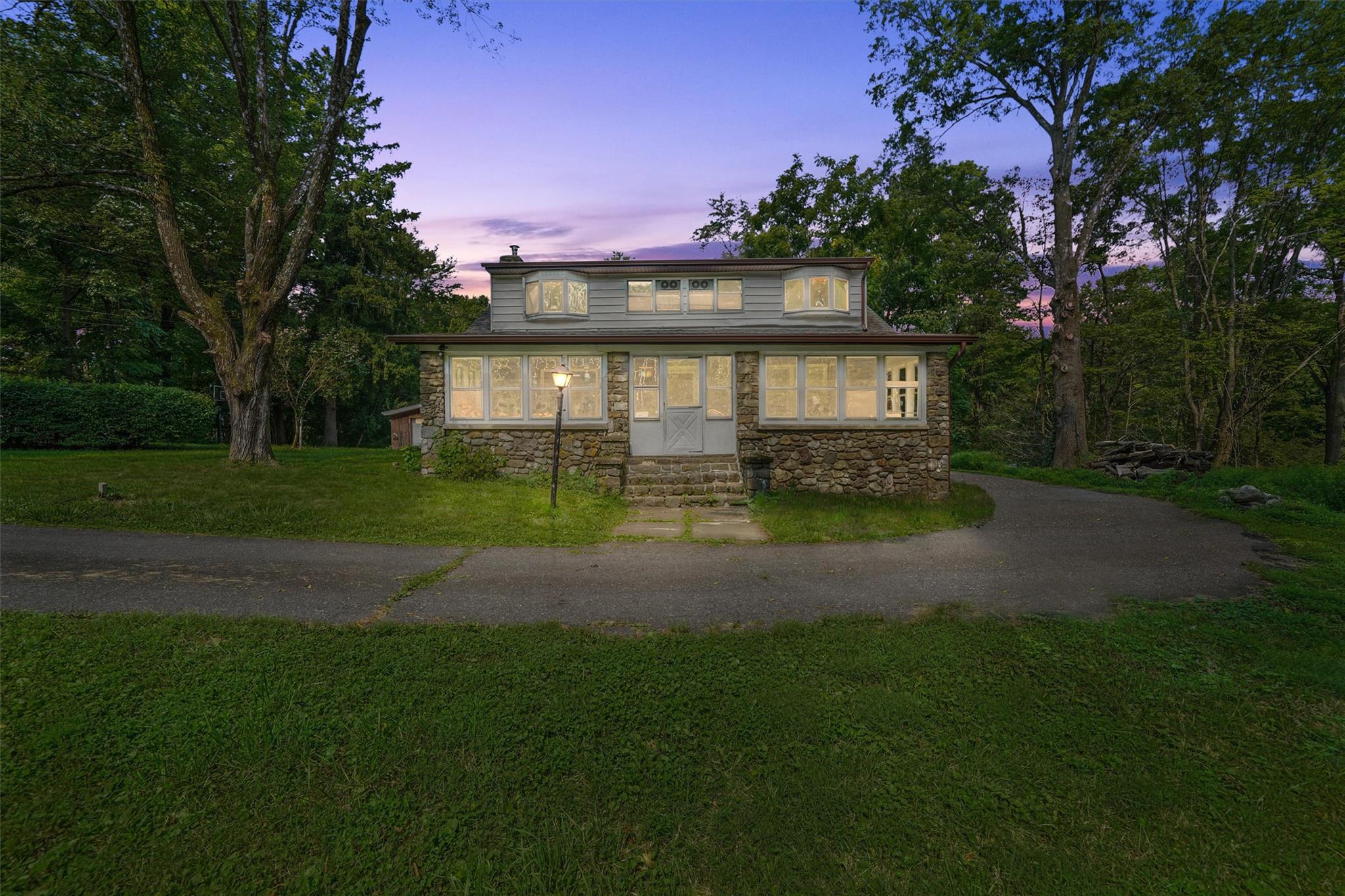 14 Old Dominion Road Property Photo
