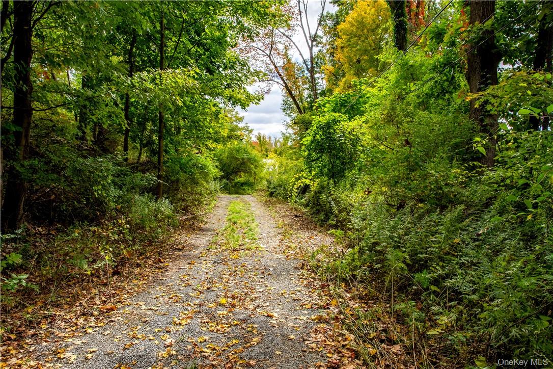 325-361 Old Post Road Property Photo 11