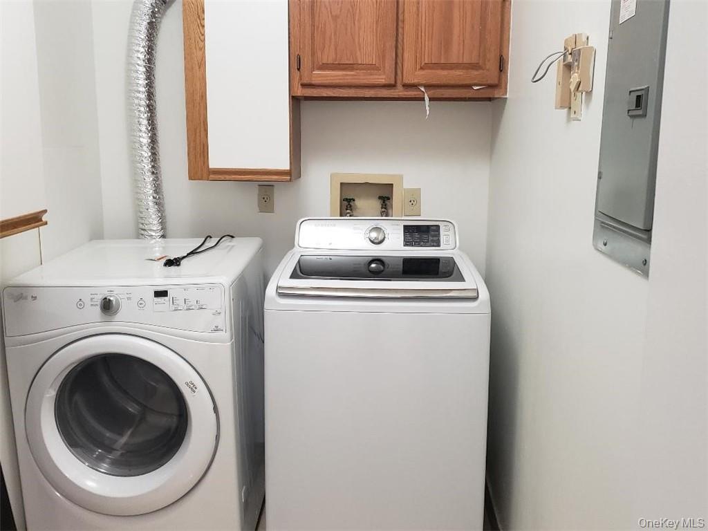 30 Huntington Circle Property Photo 14