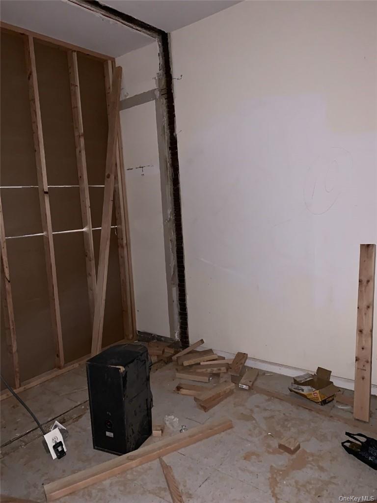 41 Groshon Avenue Property Photo 5