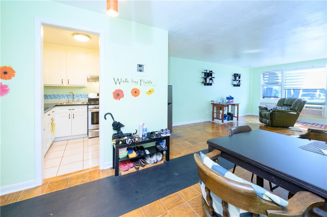 1841 Central Park Avenue Lg Property Photo 7