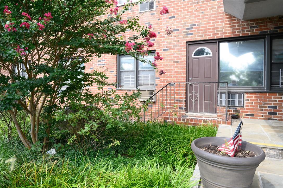 1841 Central Park Avenue Lg Property Photo 15