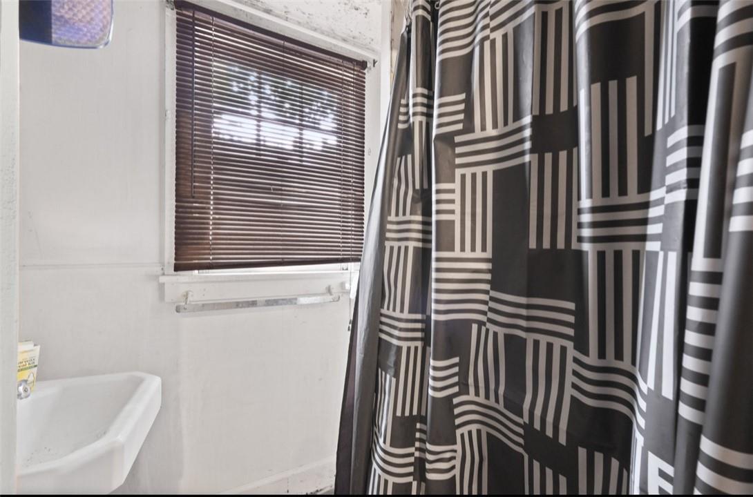 83 Montgomery Street Property Photo 17