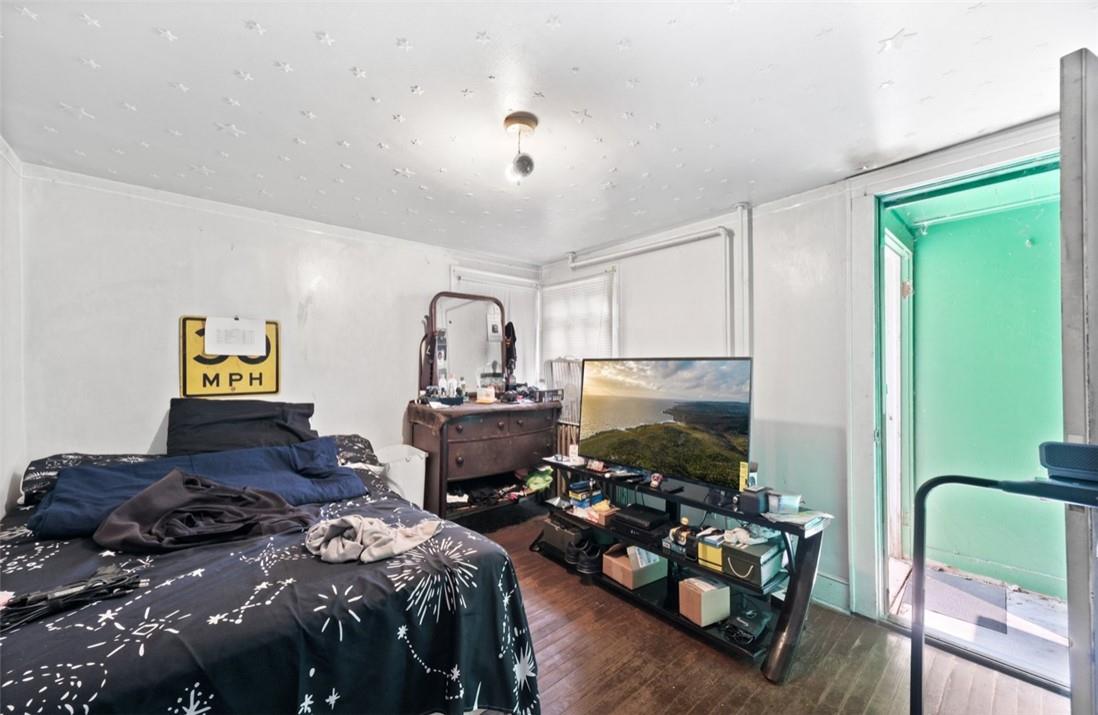 83 Montgomery Street Property Photo 21