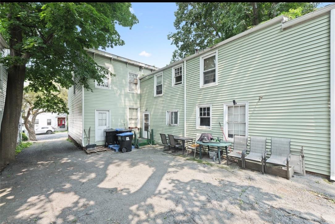 83 Montgomery Street Property Photo 28