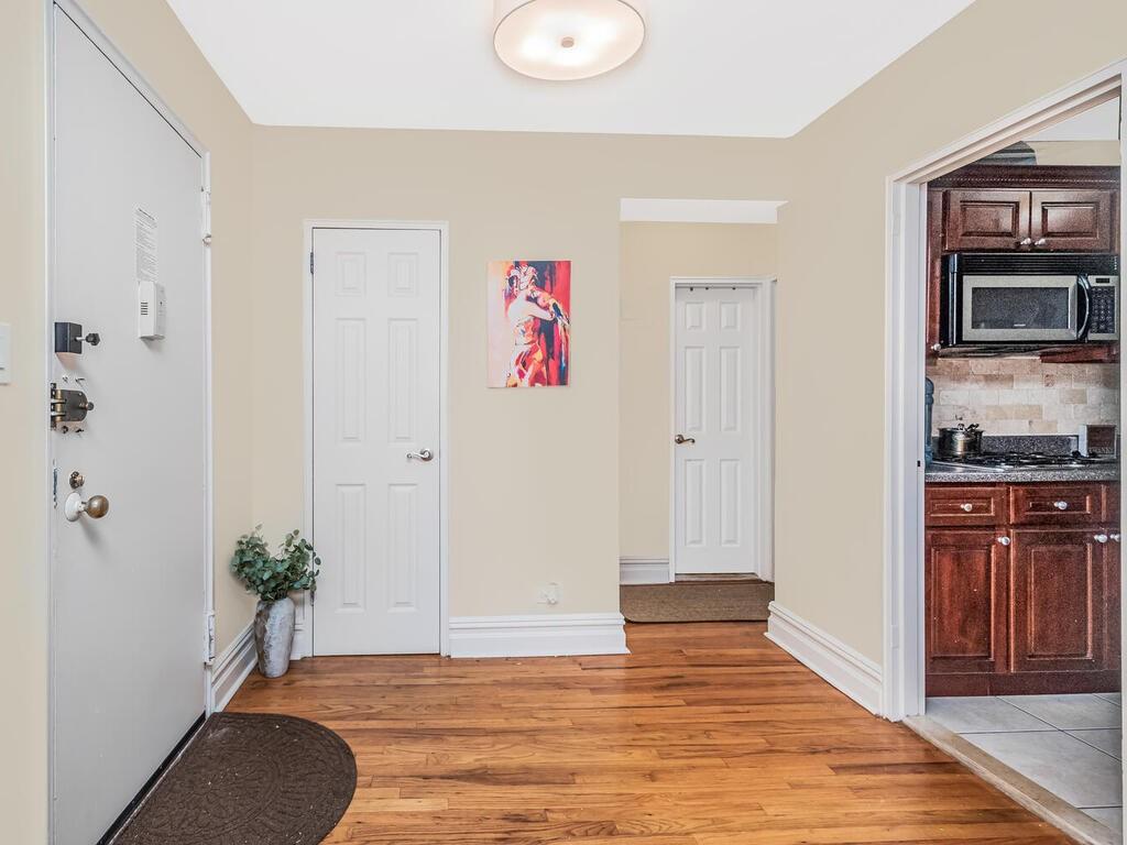 3201 Grand Concourse 2e Property Photo 3