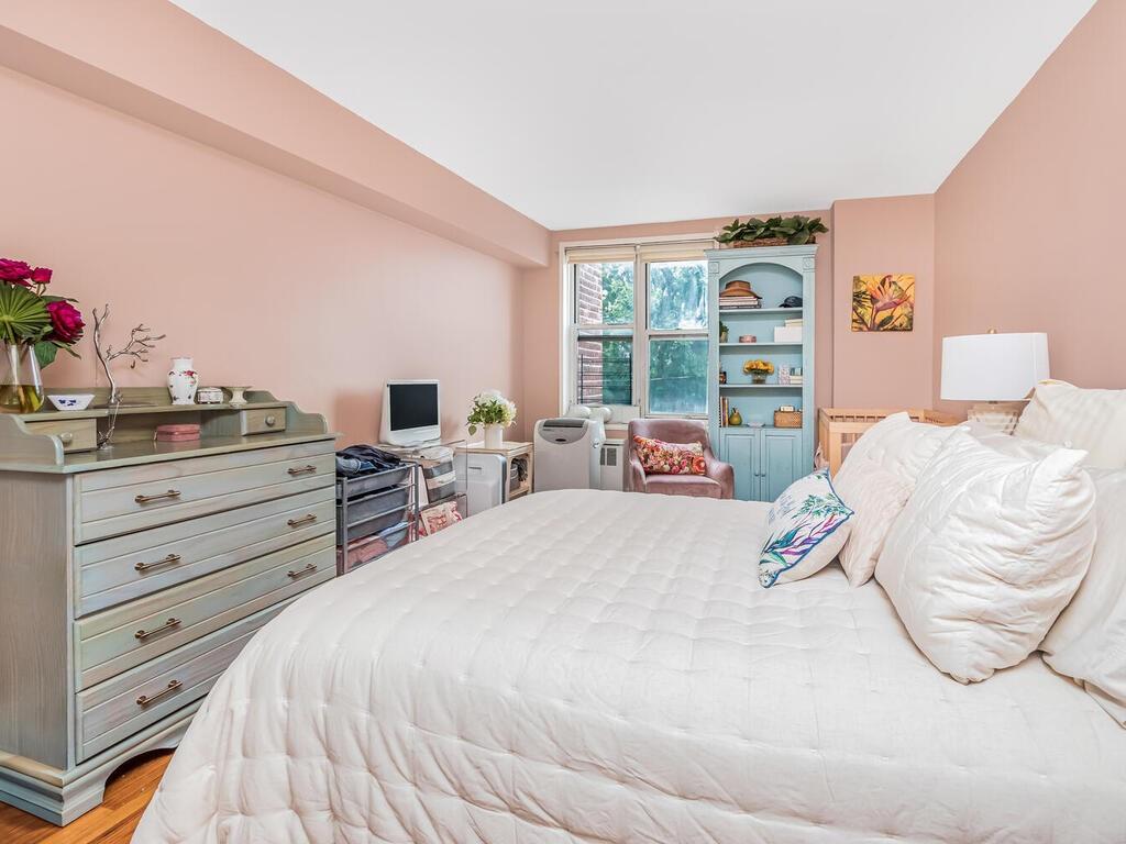 3201 Grand Concourse 2e Property Photo 6