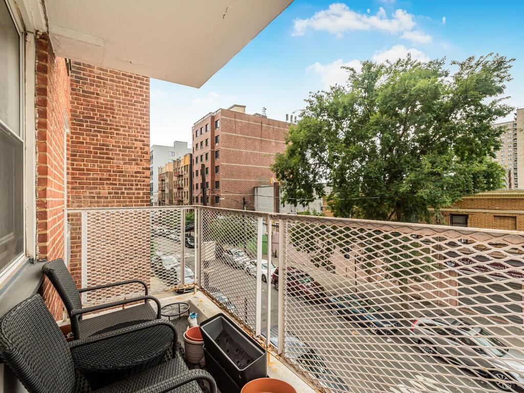 3201 Grand Concourse 2e Property Photo 10