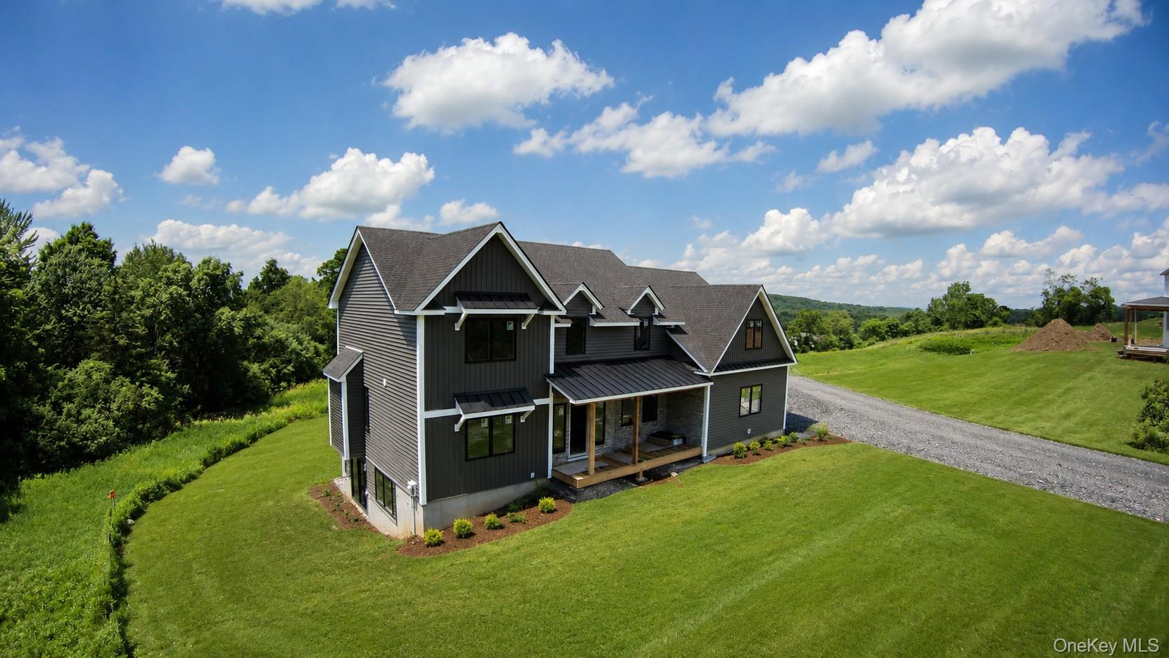 52 Breezeway Lane Property Photo 3