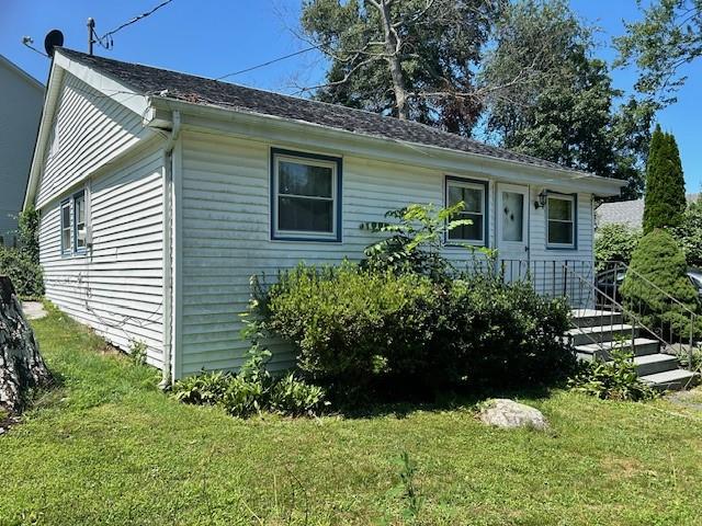9 Locust Road Property Photo 1