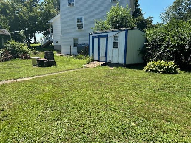 9 Locust Road Property Photo 3