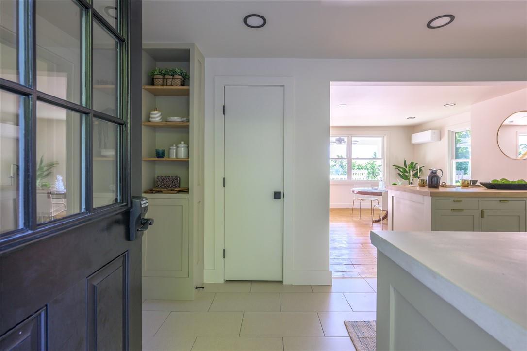 18 Riverside Avenue Property Photo 11