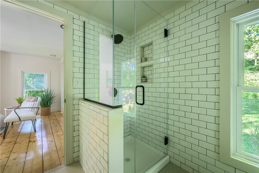 18 Riverside Avenue Property Photo 20