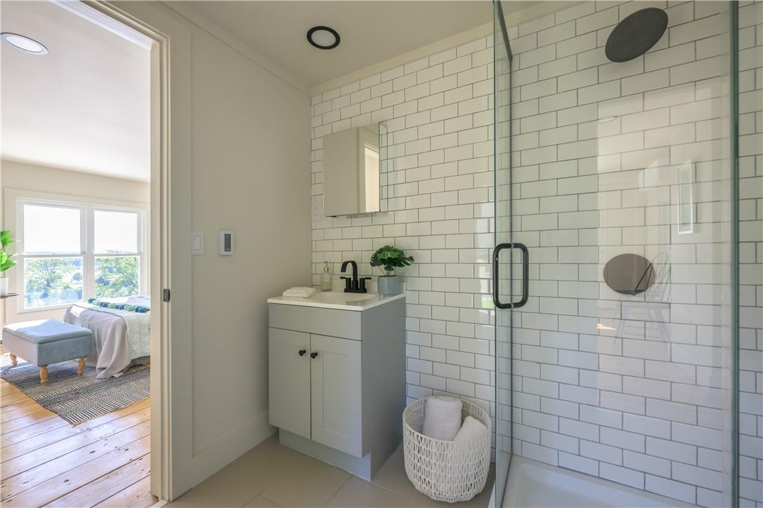 18 Riverside Avenue Property Photo 25