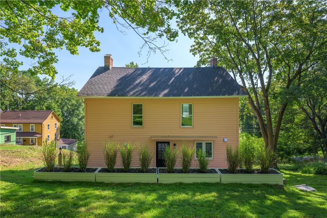 18 Riverside Avenue Property Photo 28