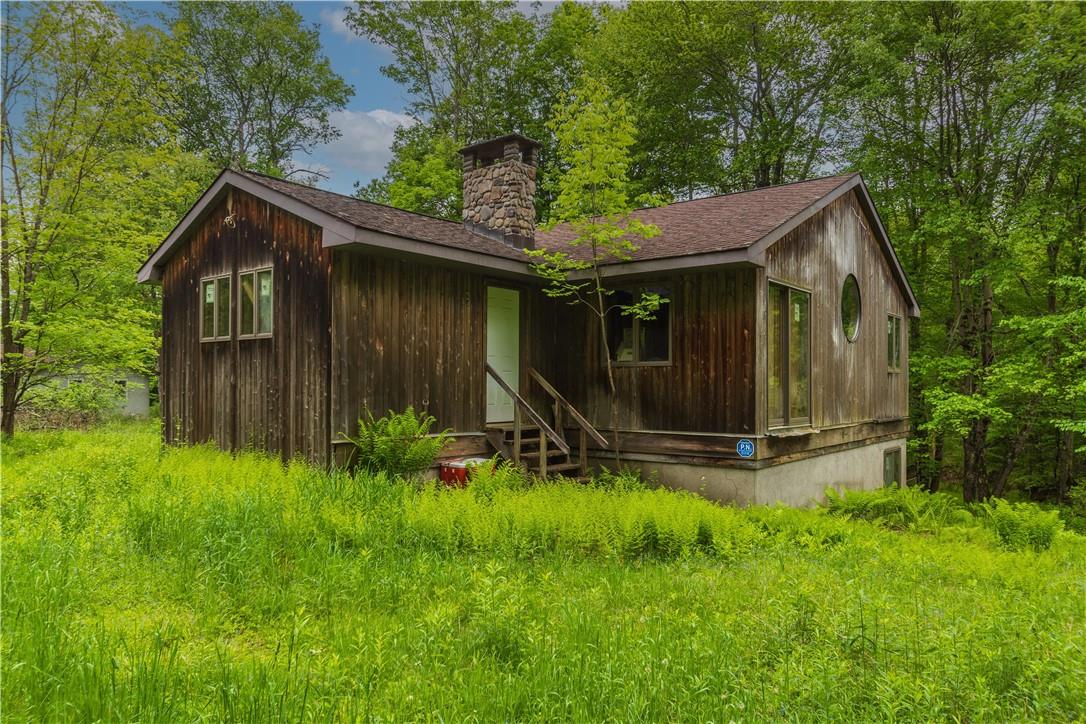 401 Harris Road Property Photo 3