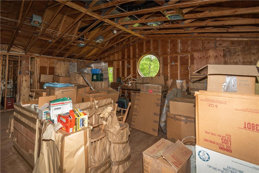 401 Harris Road Property Photo 8