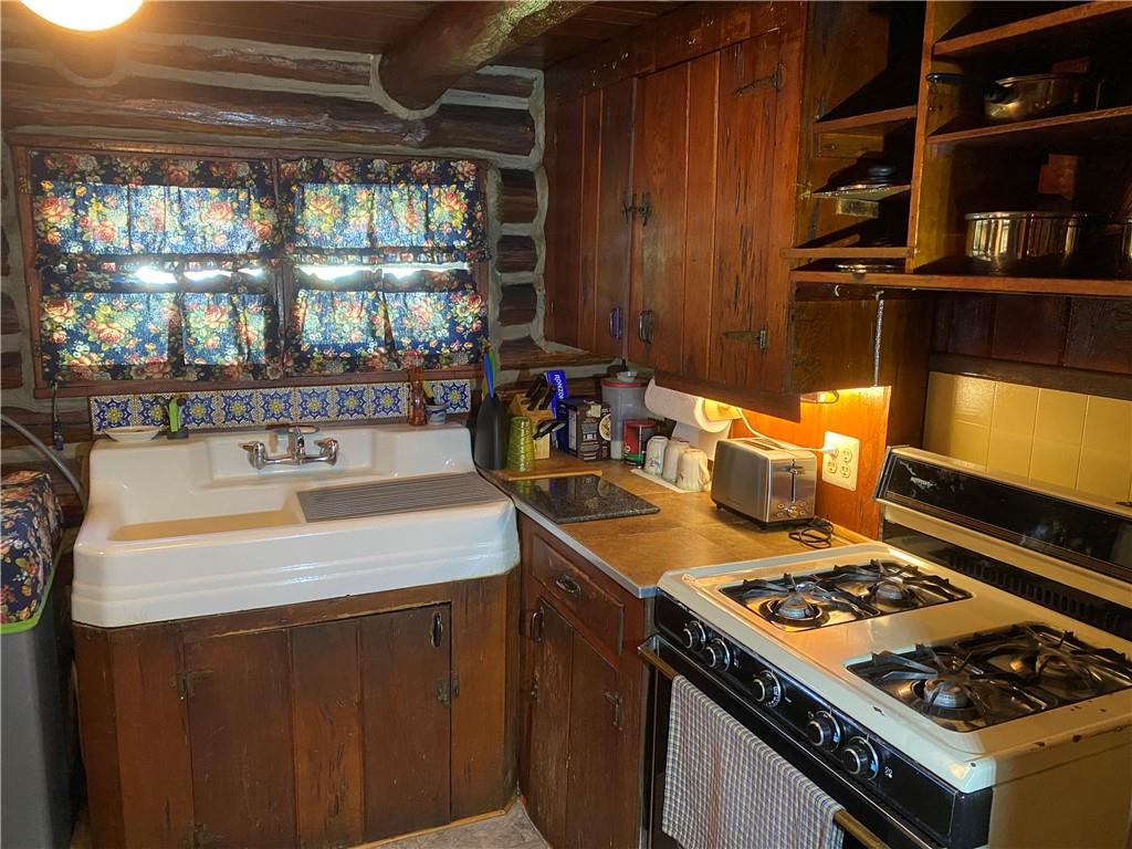 14 Mountainview Road Property Photo 10